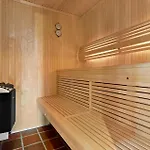 Pet Friendly In With Sauna Сasa de vacaciones