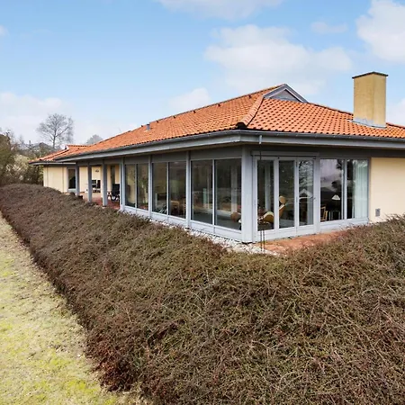 Pet Friendly In With Sauna Сasa de vacaciones